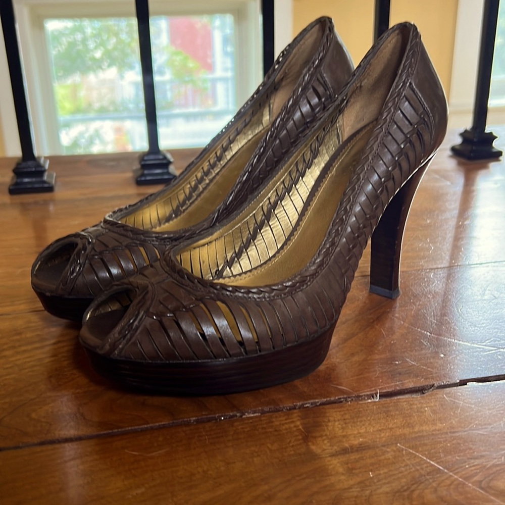 Guess by Marciano Vintage Y2K Peep Toe Platform Pumps Size 6.5